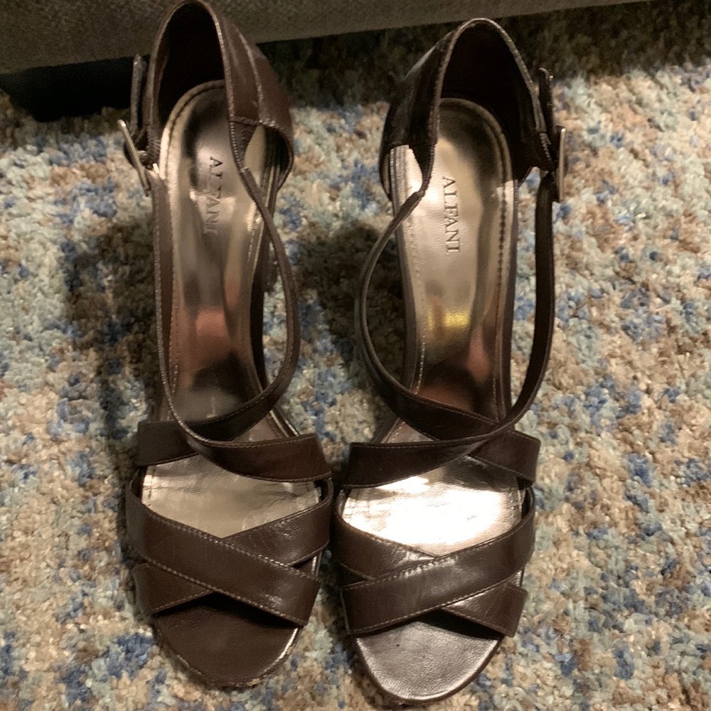 Alfani brown size 10.